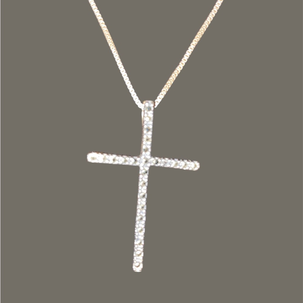 Elegant Sterling Silver Marcasite Cross Pendant and Sterling Silver Necklace